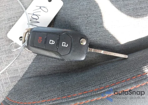 2023 Ford Maverick Xlt z USA, uszkodzony, nr VIN 3FTTW8E33PRA74892